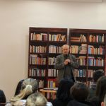 Wernisaż wystawy “Ślązacy dla Niepodległej” w Miejskiej Bibliotece Publicznej w Kędzierzynie-Koźlu: prof. M. Lis