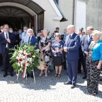 Kondukt pogrzebowy podczas pochówku bezimiennych Powstańców Śląskich w Kalinowie