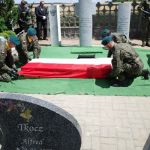 Uroczysty pochówek bezimiennych Powstańców Śląskich w Kalinowie