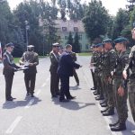Święto 10 Opolskiej Brygady Logistycznej - wręczenie listów żołnierzom